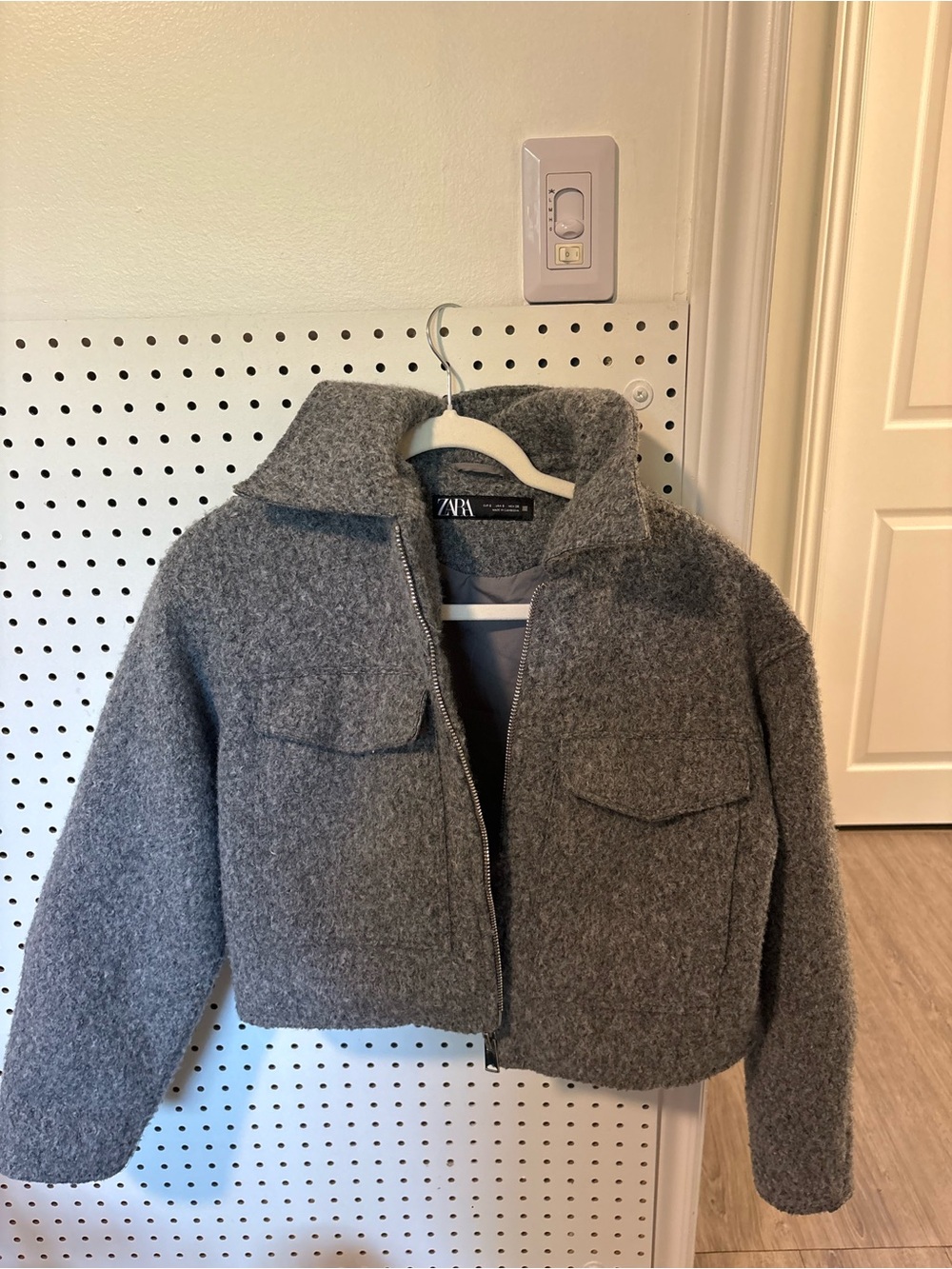 Zara Grey Wool-Blend Cropped Jacket with Flap Pockets